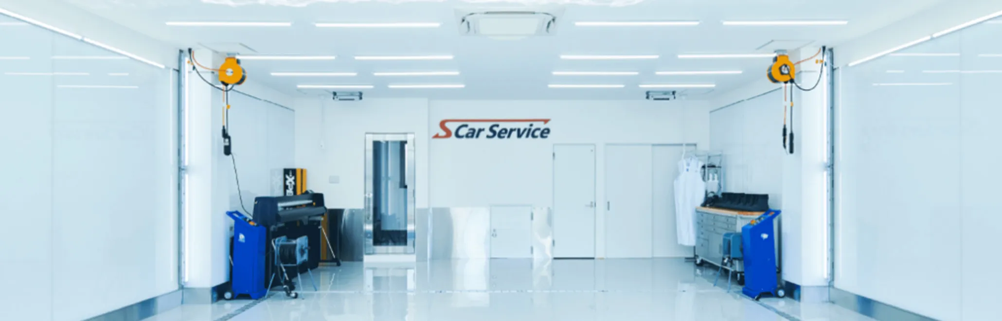 スタッフと採用情報