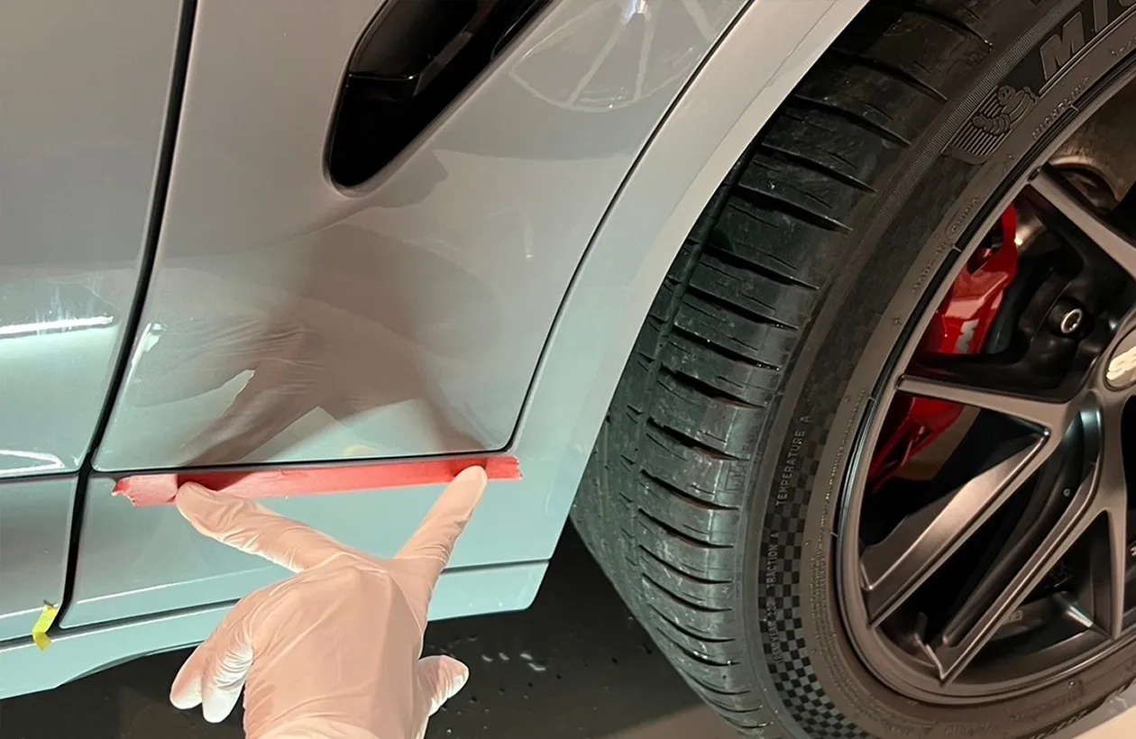 カッター使用された高級車画像3