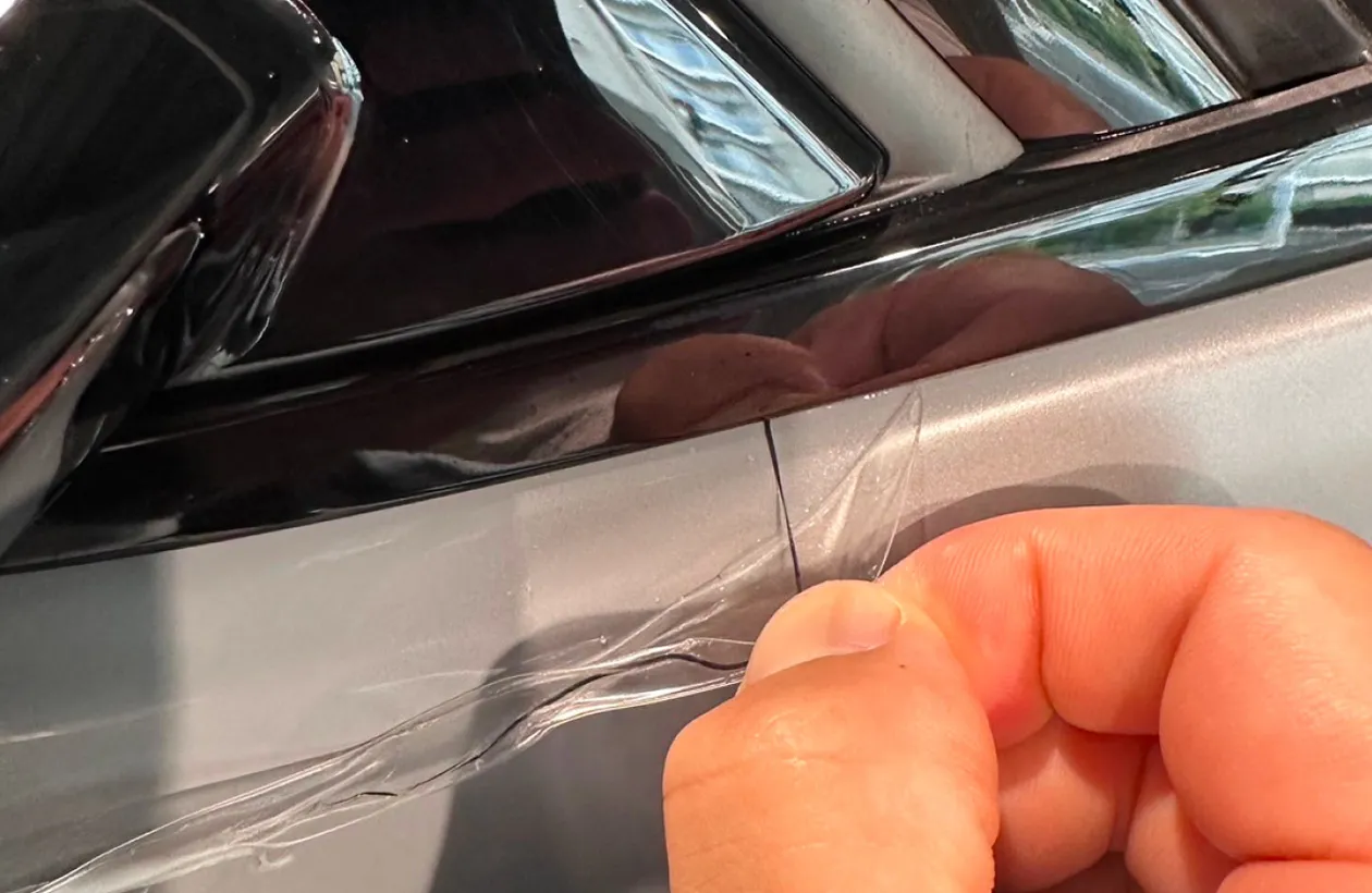 カッター使用された高級車画像12