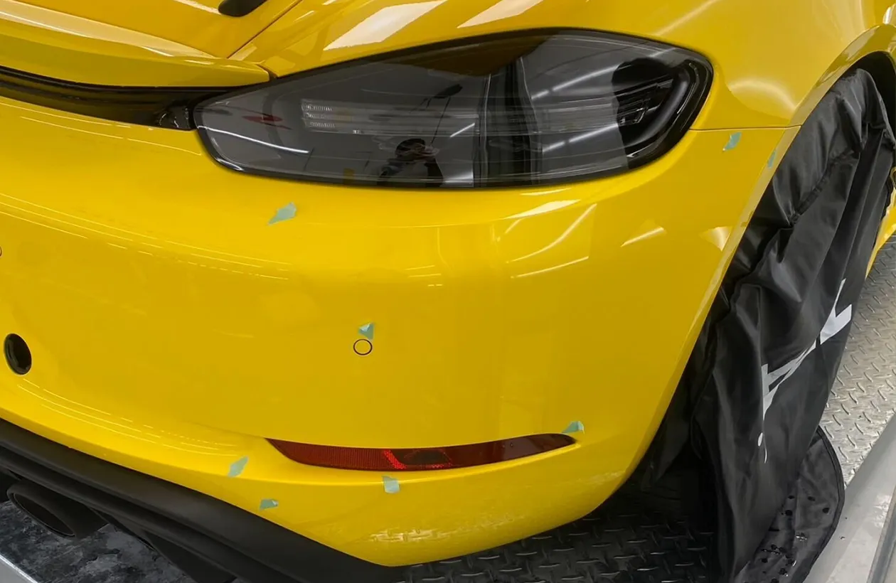 カッター使用された高級車画像6