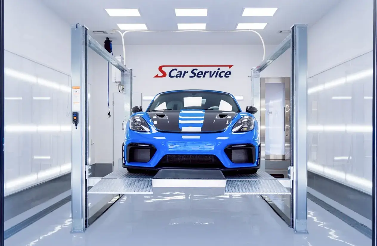 プロテクションフィルム施工の品質と安全性を高める亜鉛メッキ加工の耐腐食リフト