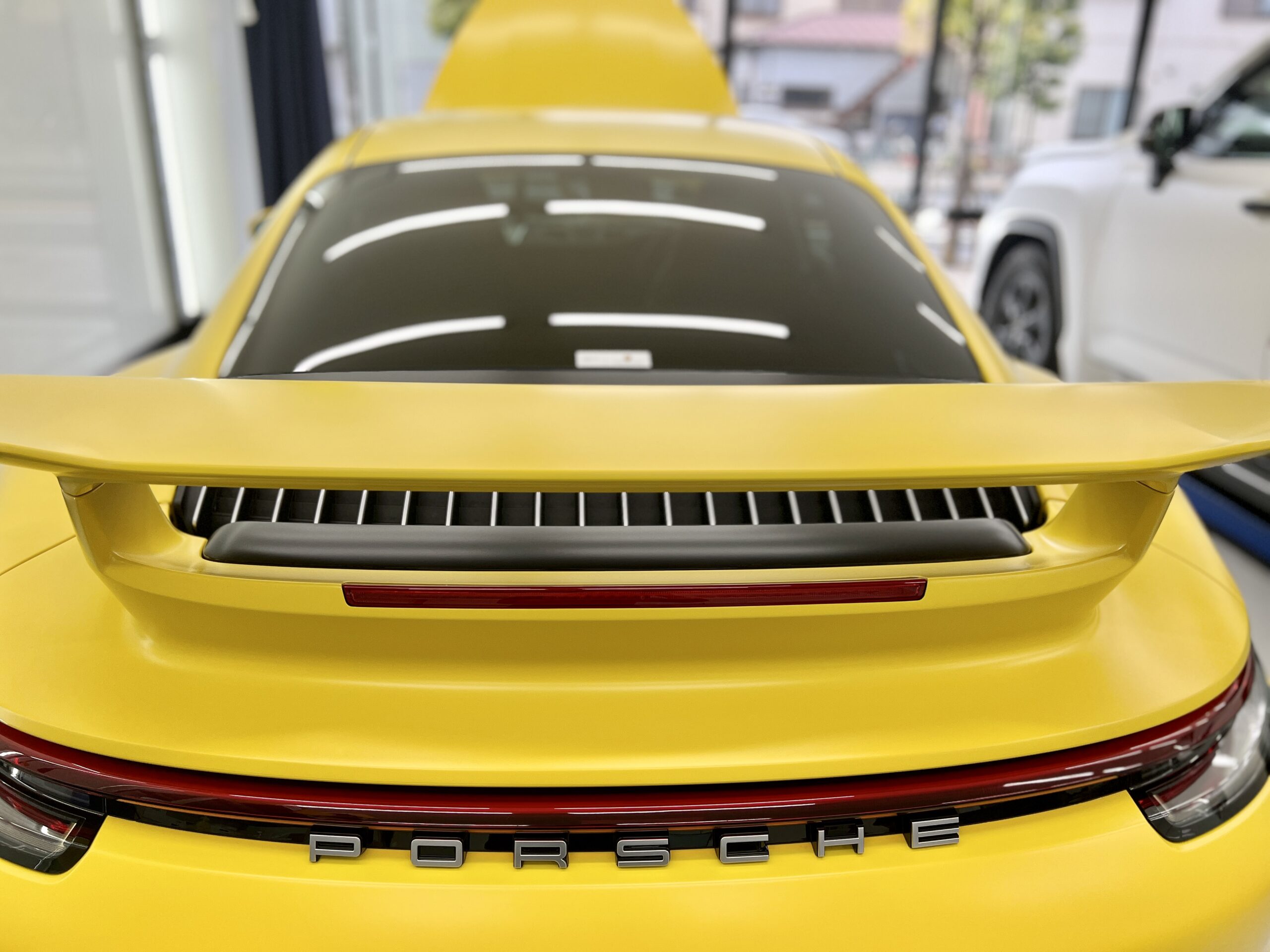 911 carrera rear wing