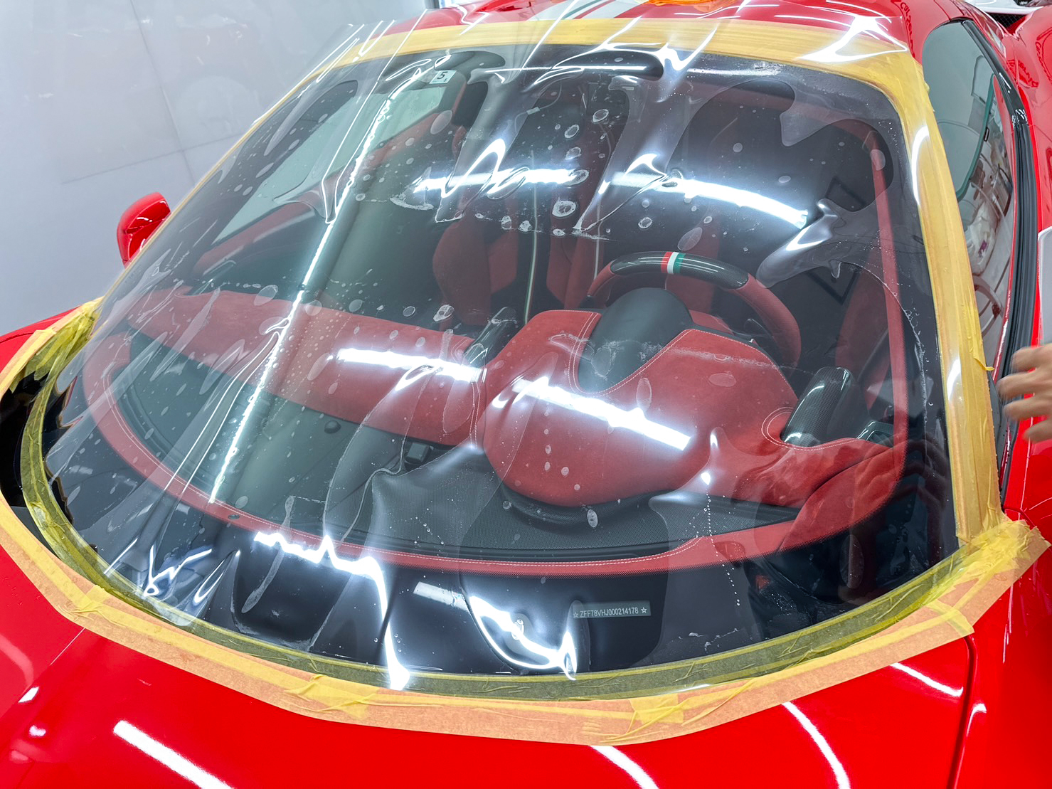 フェラーリ　458　フロントガラス