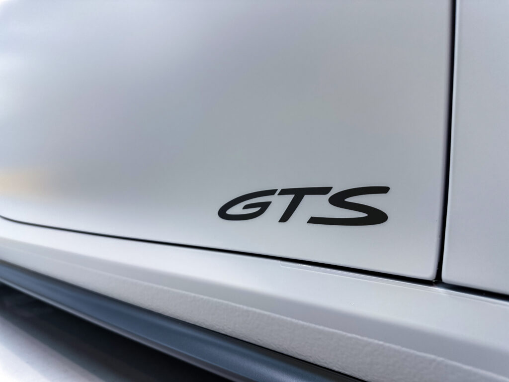 スマートカーサービス_992.2GTS