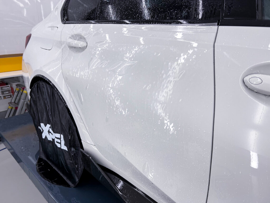 スマートカーサービス_BMW_M3_G80_リアフル