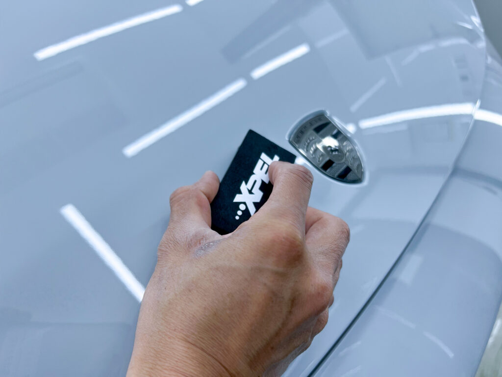 スマートカーサービス_プロテクションフィルム_マカン_エレクトリック