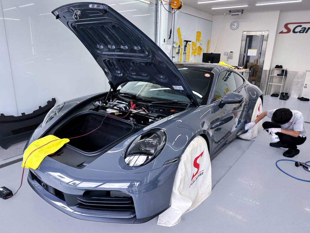 
スマートカーサービス_プロテクションフィルム_ポルシェ911（992.2）