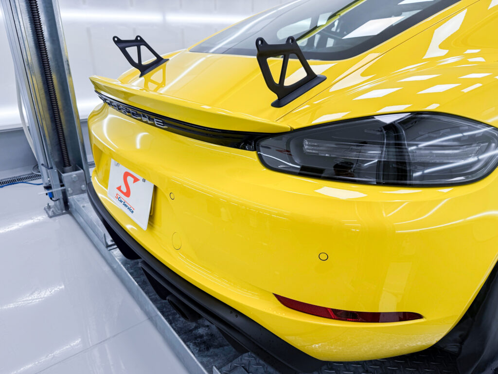 スマートカーサービス_ポルシェ_718ケイマン_GT4_プロテクションフィルム