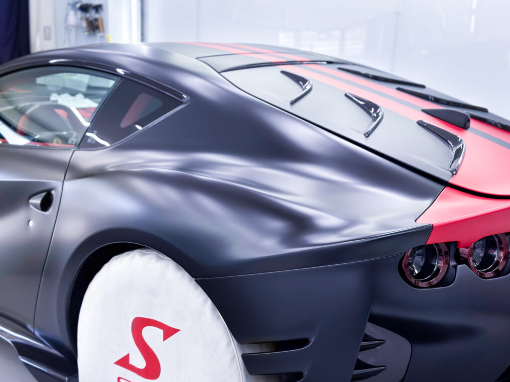 スマートカーサービス_フェラーリ_ 812コンペティツィオーネ_プロテクションフィルム
