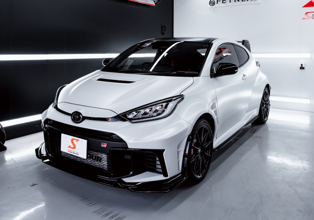 スマートカーサービス_トヨタ_ GRヤリス_プロテクションフィルム
