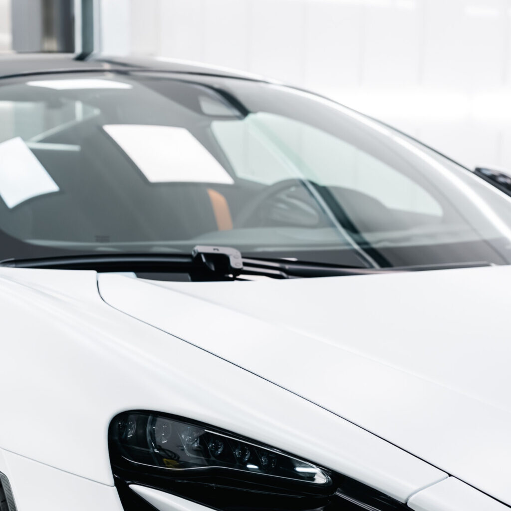 スマートカーサービス_マクラーレン_ ARTURA_プロテクションフィルム