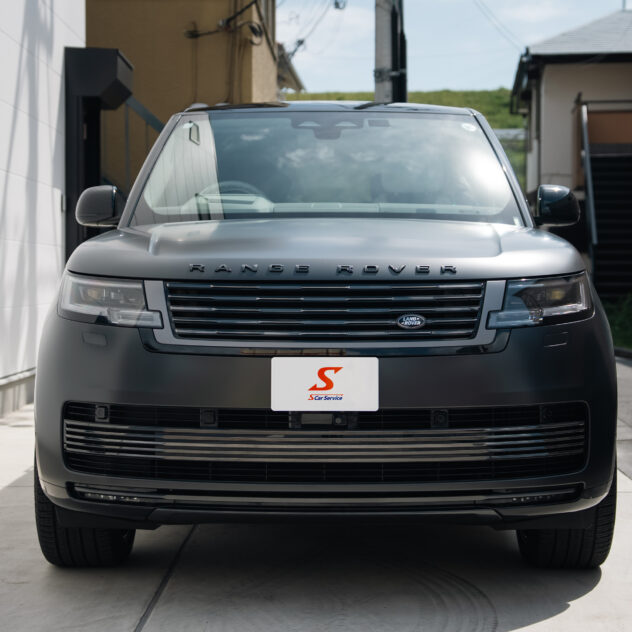 スマートカーサービスで施工したレンジローバーSVのプロテクションフィルム（XPEL STEALTH）外観