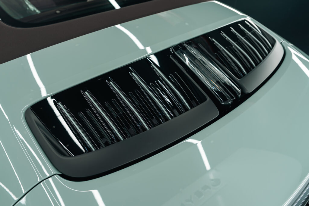 スマートカーサービスで施工したポルシェ911 Carrera 4 GTSのプロテクションフィルム施工後の外観