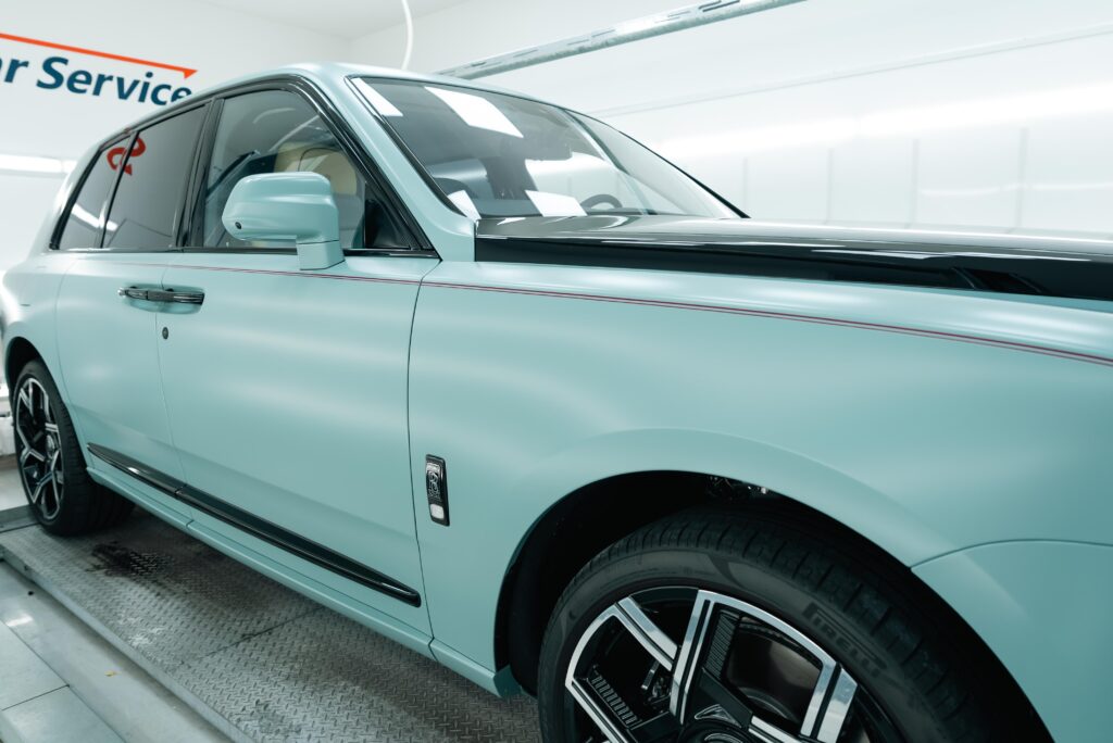 スマートカーサービス_ロールスロイス_Cullinan_プロテクションフィルム