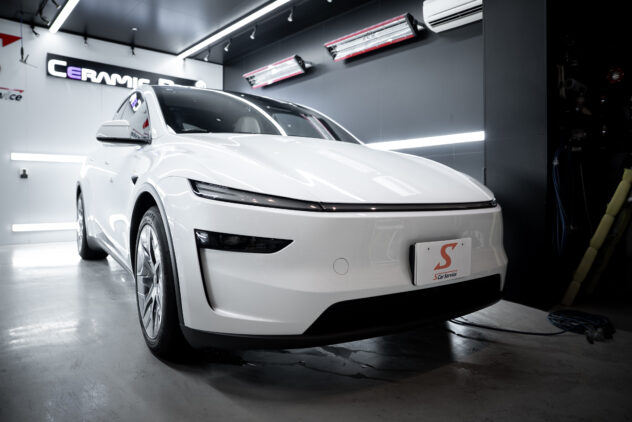 スマートカーサービス_Tesla Model Y_プロテクションフィルム_正面