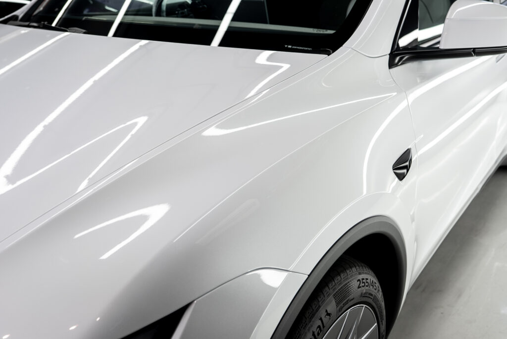 スマートカーサービス_Tesla Model Y_プロテクションフィルム_フェンダー