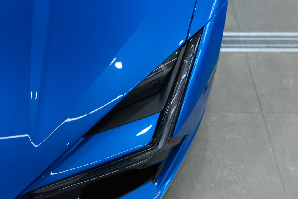 ランボルギーニ レヴエルトのヘッドライト専用プロテクションフィルム（スモーク加工）
